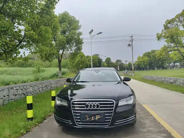 Audi A8 2011