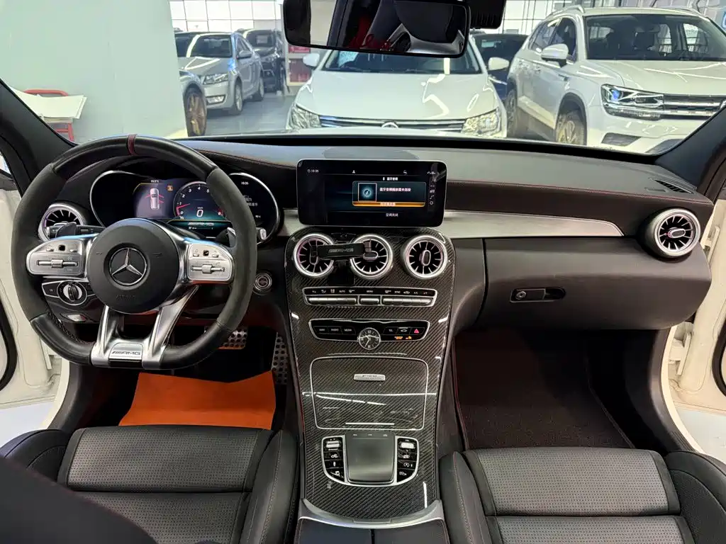 Mercedes-Benz C-Class AMG 2019 — фото 19