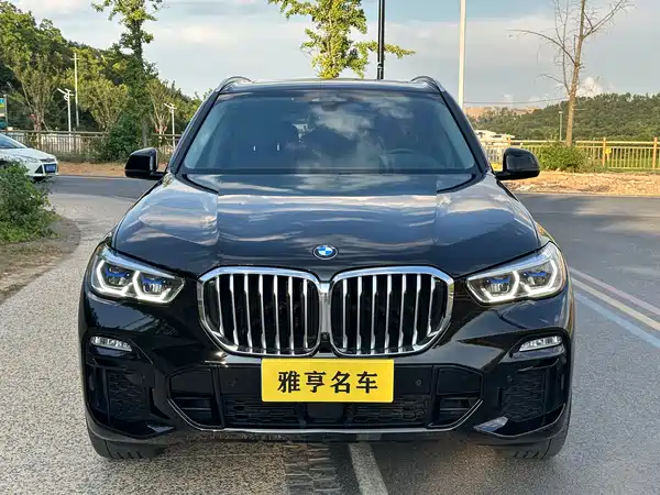 BMW X5 2022