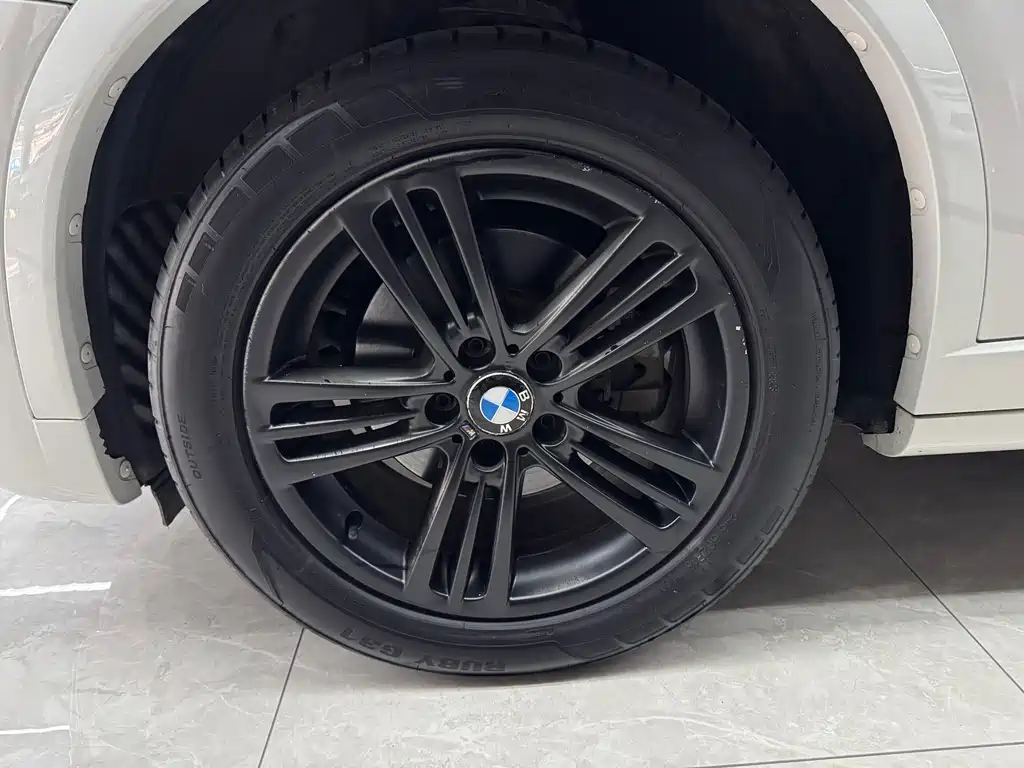 BMW X4 2017 — фото 18