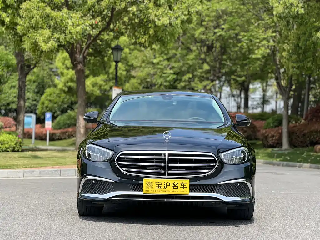 Mercedes-Benz E-Class 2023 — фото 2