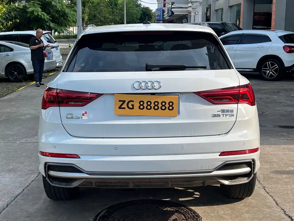 Audi Q3 2022