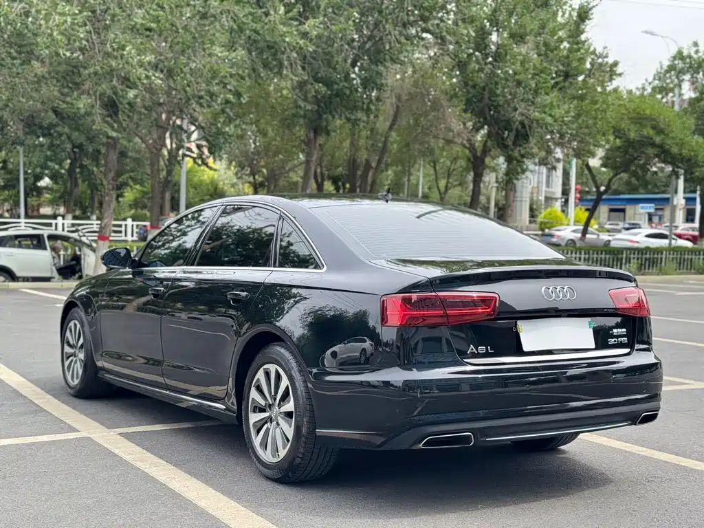 Audi A6L 2017 — фото 12