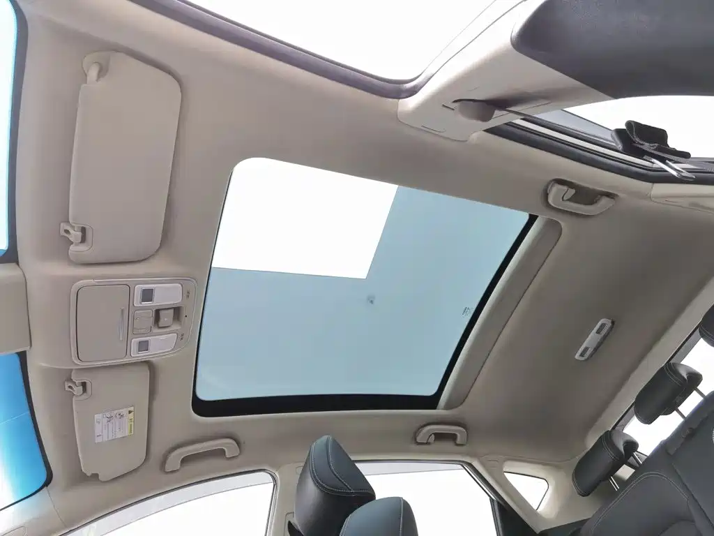Geely Emgrand GS 2019 — фото 14