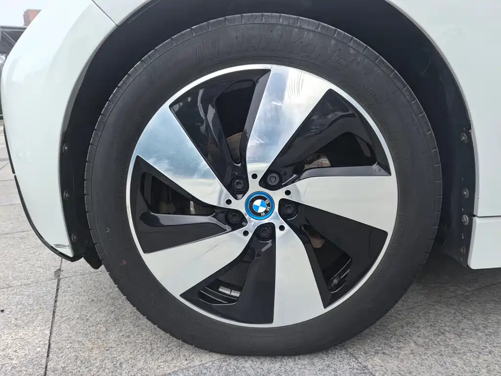 BMW i3 2016 — фото 10