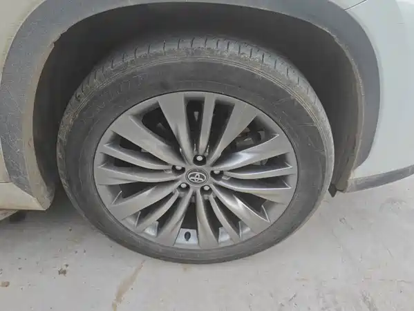 Toyota Highlander 2024