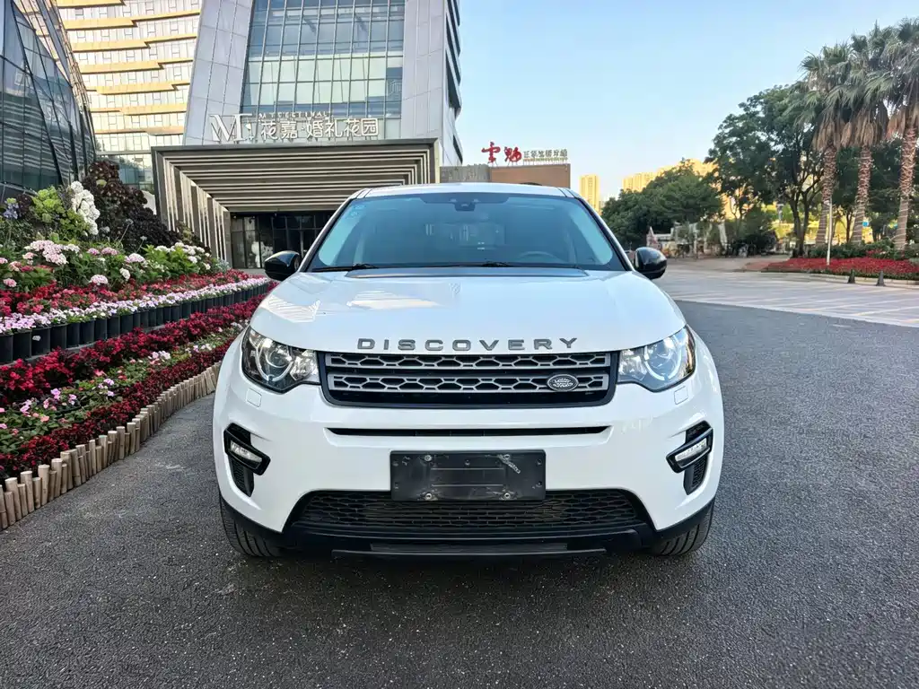 Land Rover Discovery Sport 2018 — фото 2