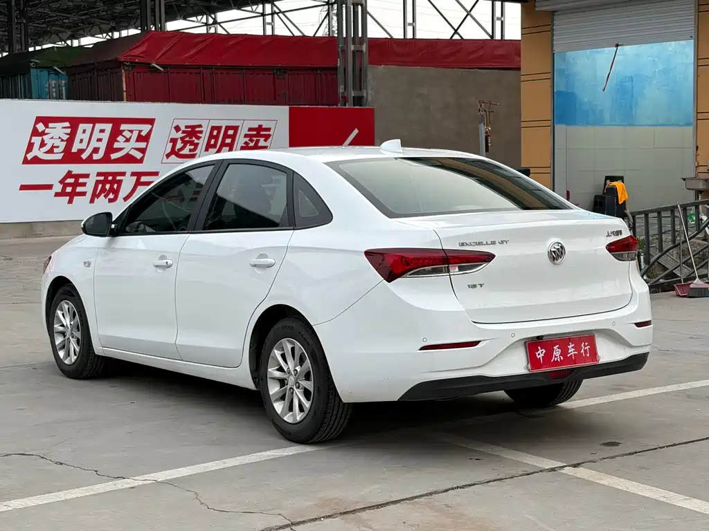 Buick Excelle 2019 — фото 18