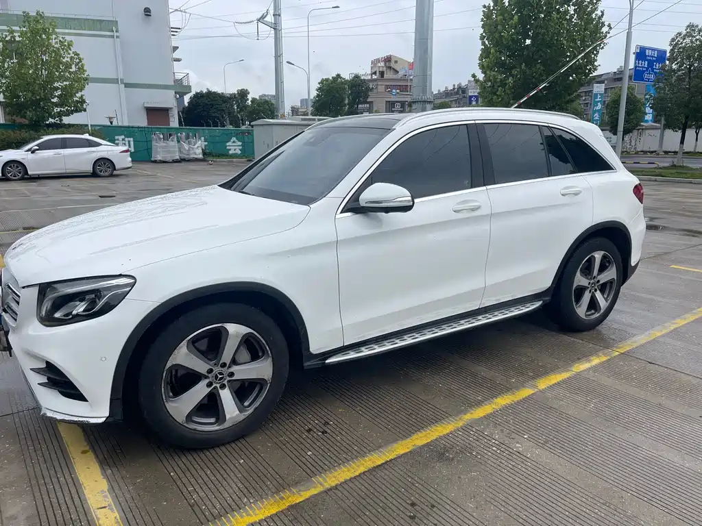 Mercedes-Benz GLC 2017 — фото 3