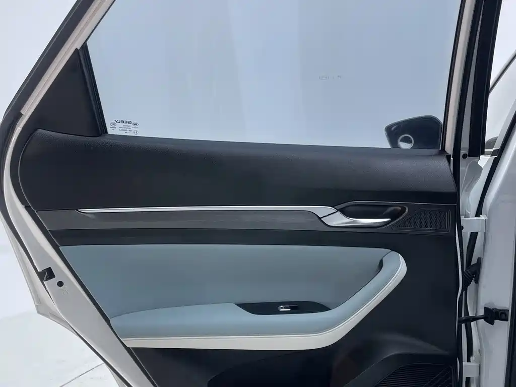 Geely Emgrand S 2022 — фото 12