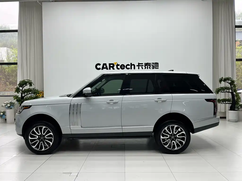 Land Rover Range Rover 2018 — фото 14