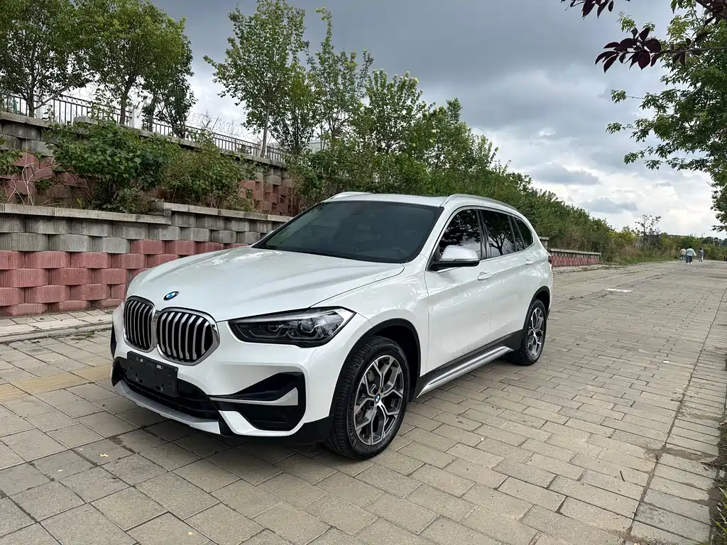 BMW X1 2023 — фото 1
