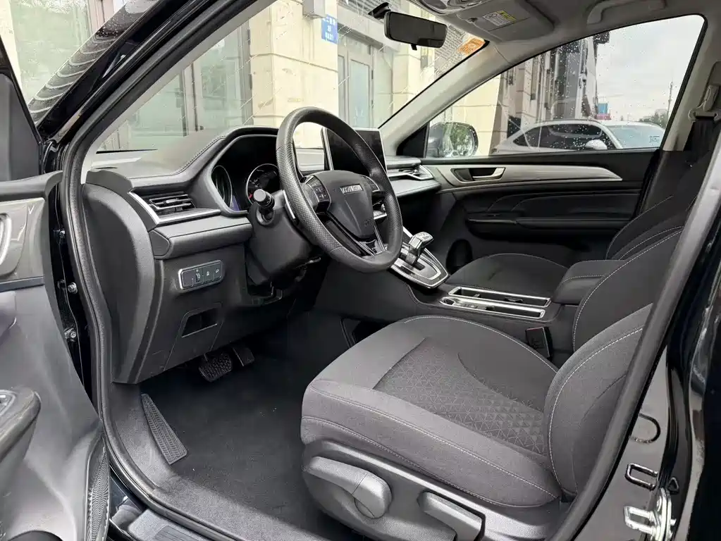 Haval M6 2022 — фото 11