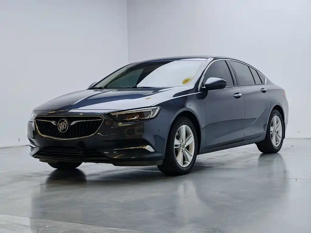 Buick Regal 2020 — фото 1