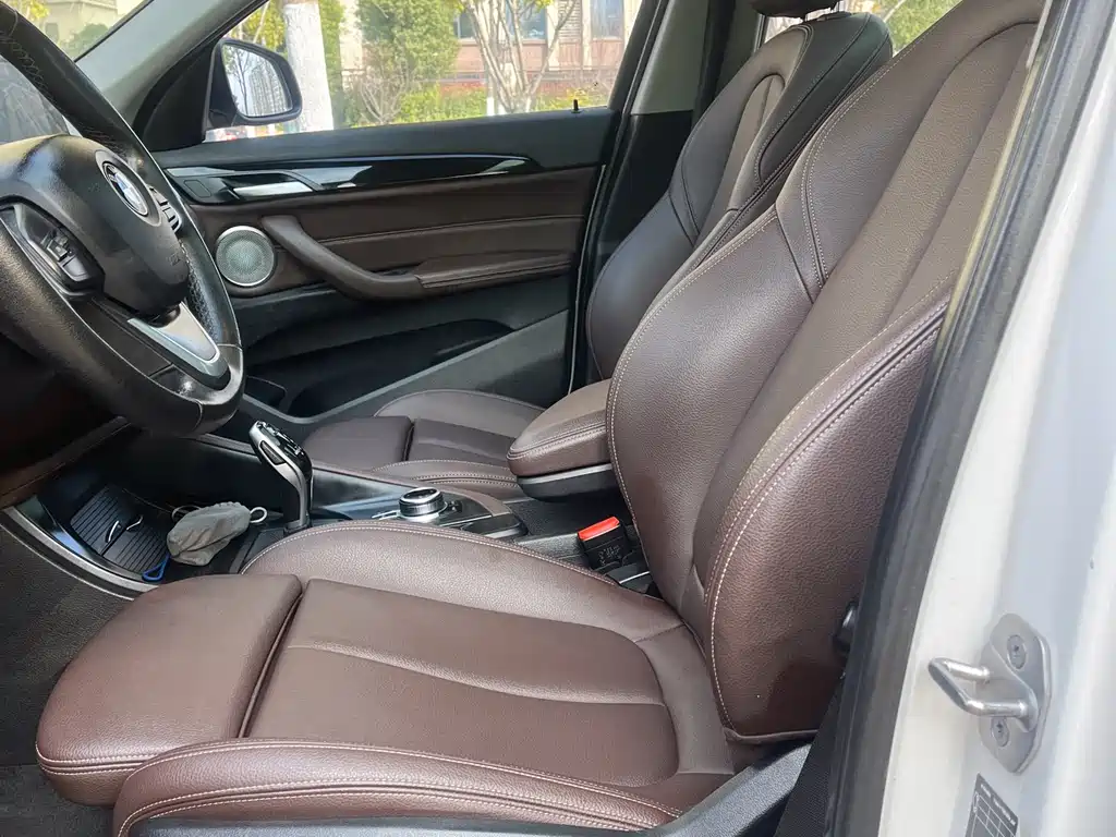 BMW X1 2022 — фото 13