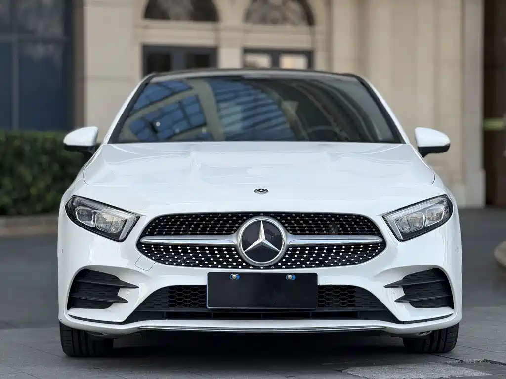 Mercedes-Benz A-Class 2020 — фото 2