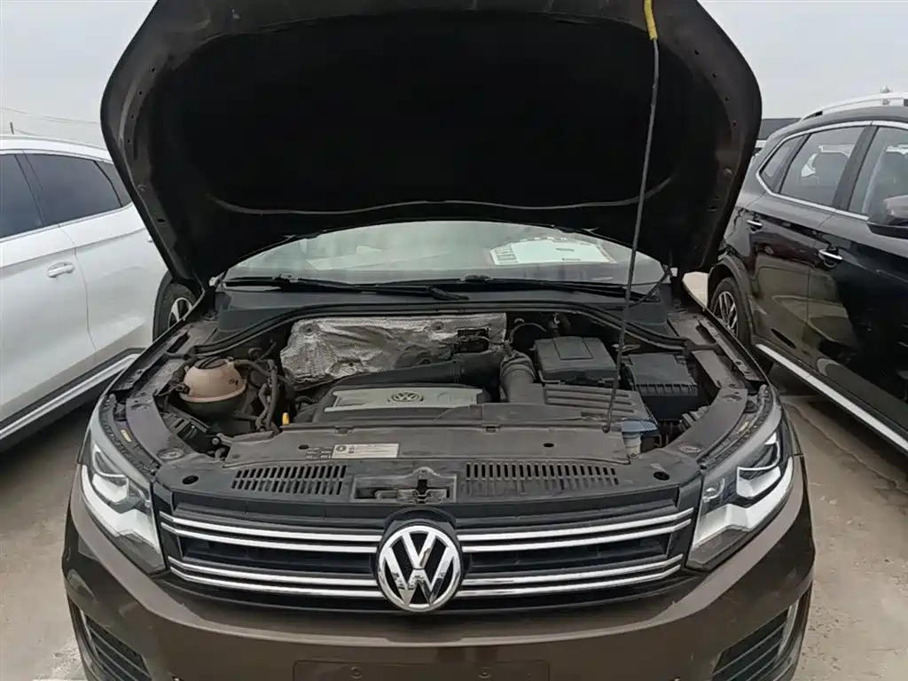 Volkswagen Tiguan 2015 — фото 20