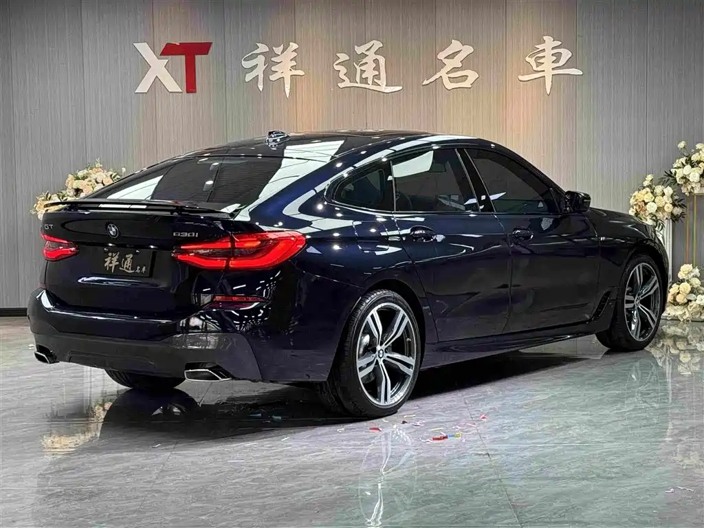 BMW 6 Series GT 2024 — фото 10