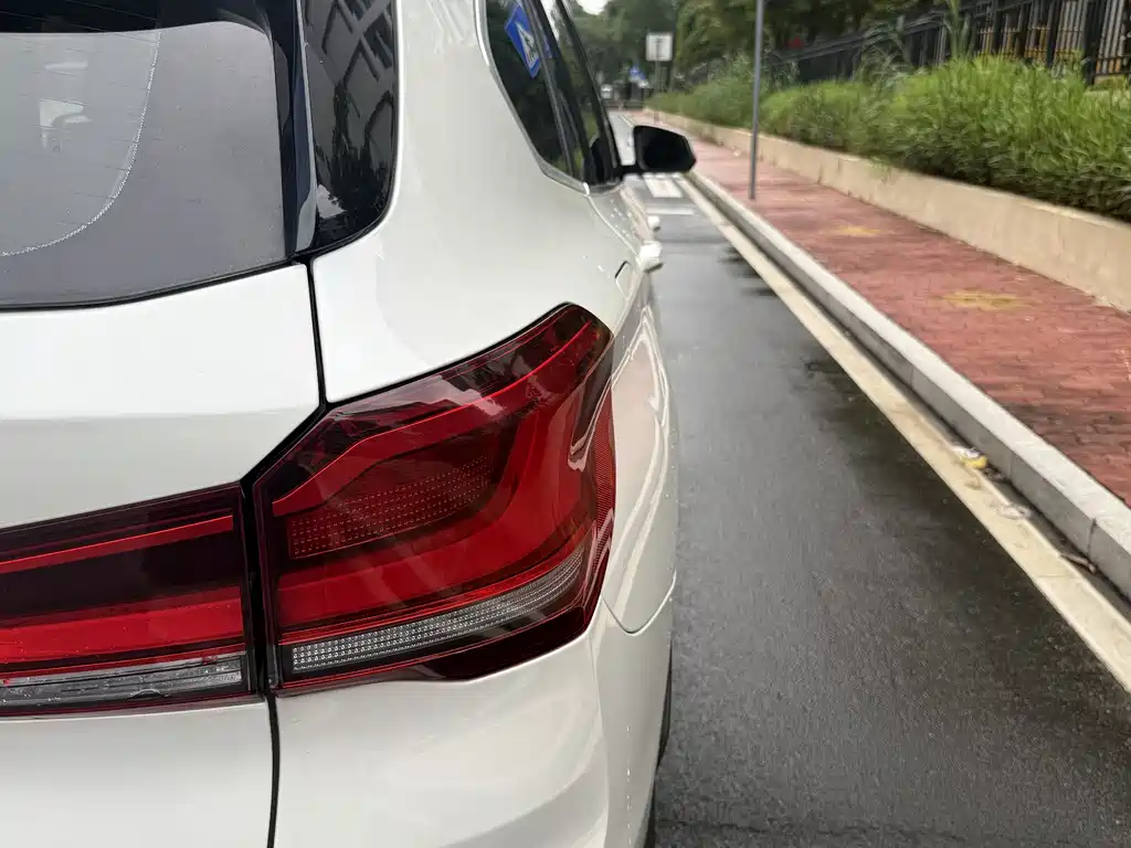 BMW X1 2021 — фото 14
