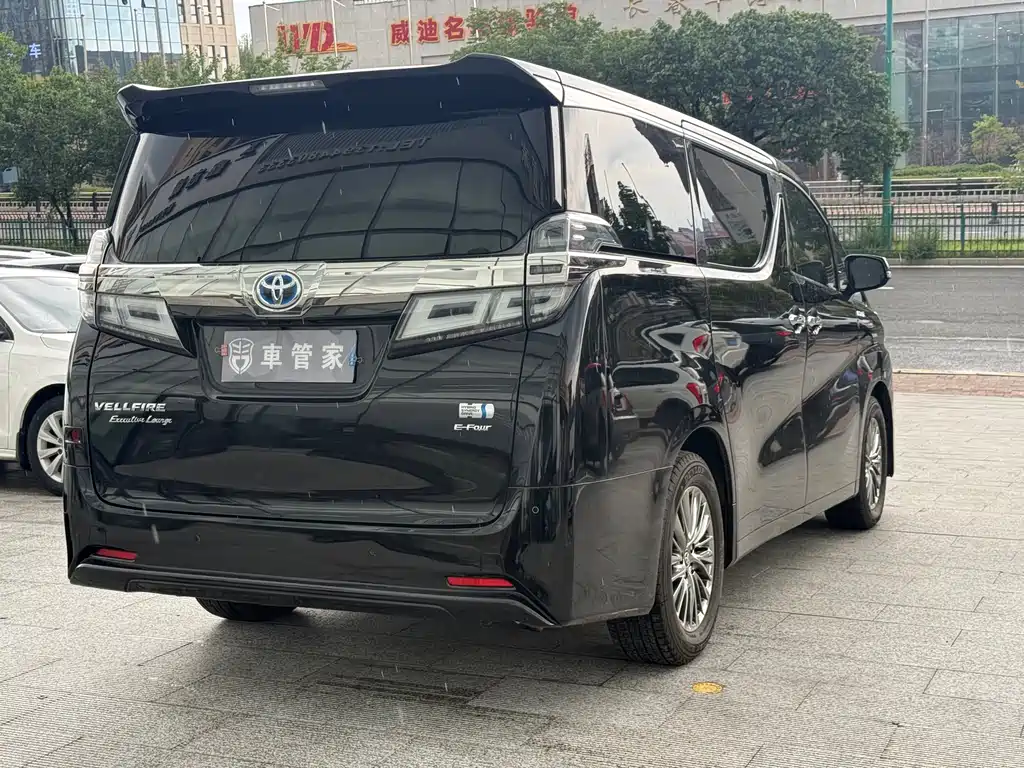 Toyota Vellfire 2019 — фото 13