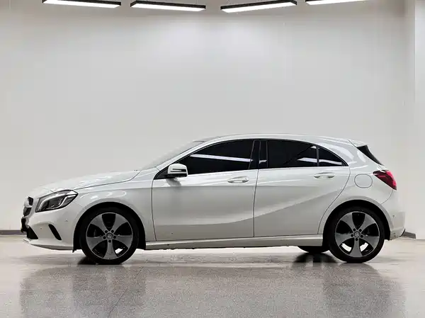 Mercedes-Benz A-Class 2016