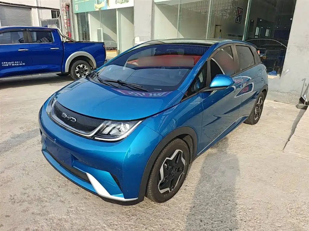 BYD Dolphin 2022