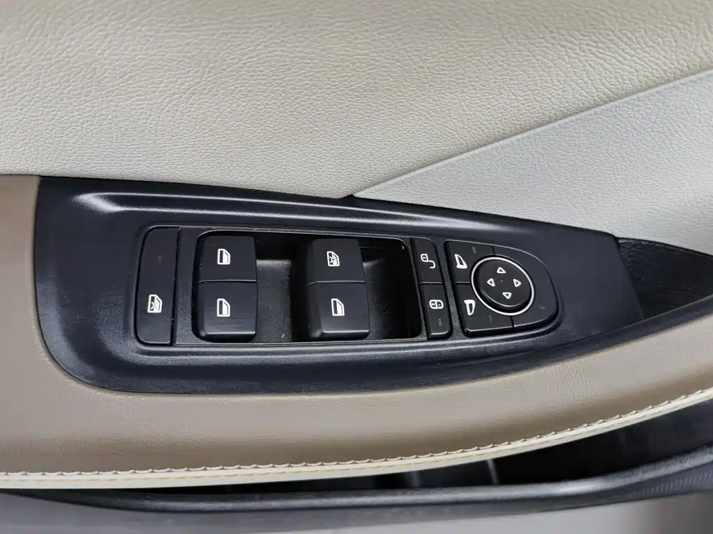 BYD Qin PLUS 2023 — фото 9