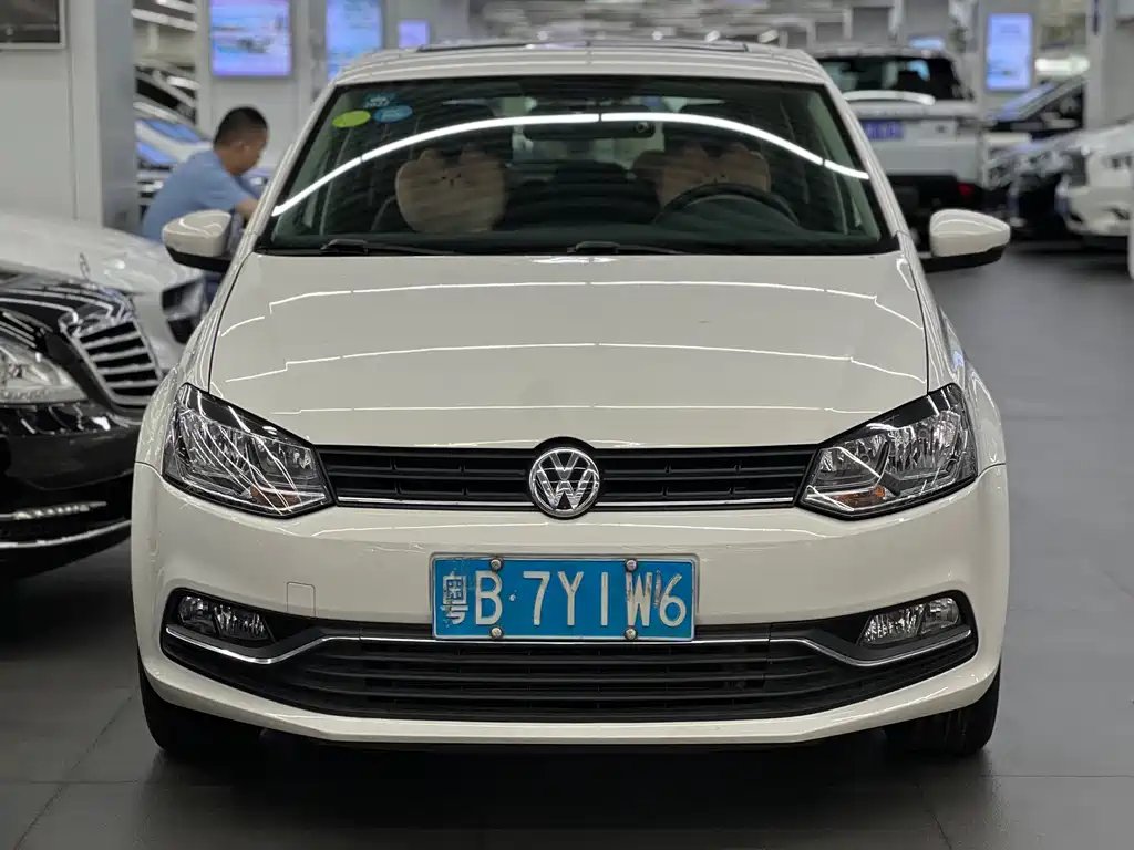 Volkswagen Polo 2016