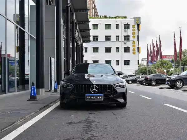 Mercedes-Benz AMG GT 2025