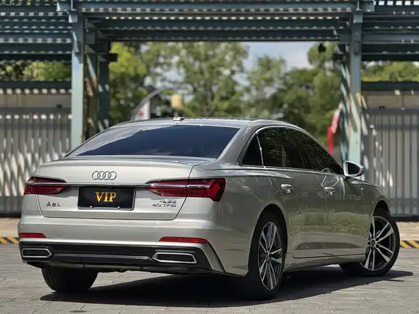 Audi A6L 2019