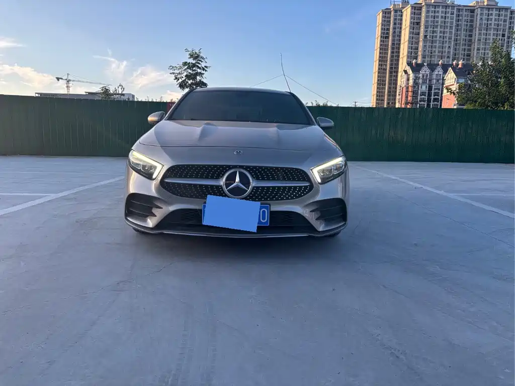 Mercedes-Benz A-Class 2019 — фото 1