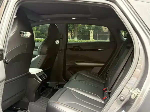 Changan UNI-V 2024