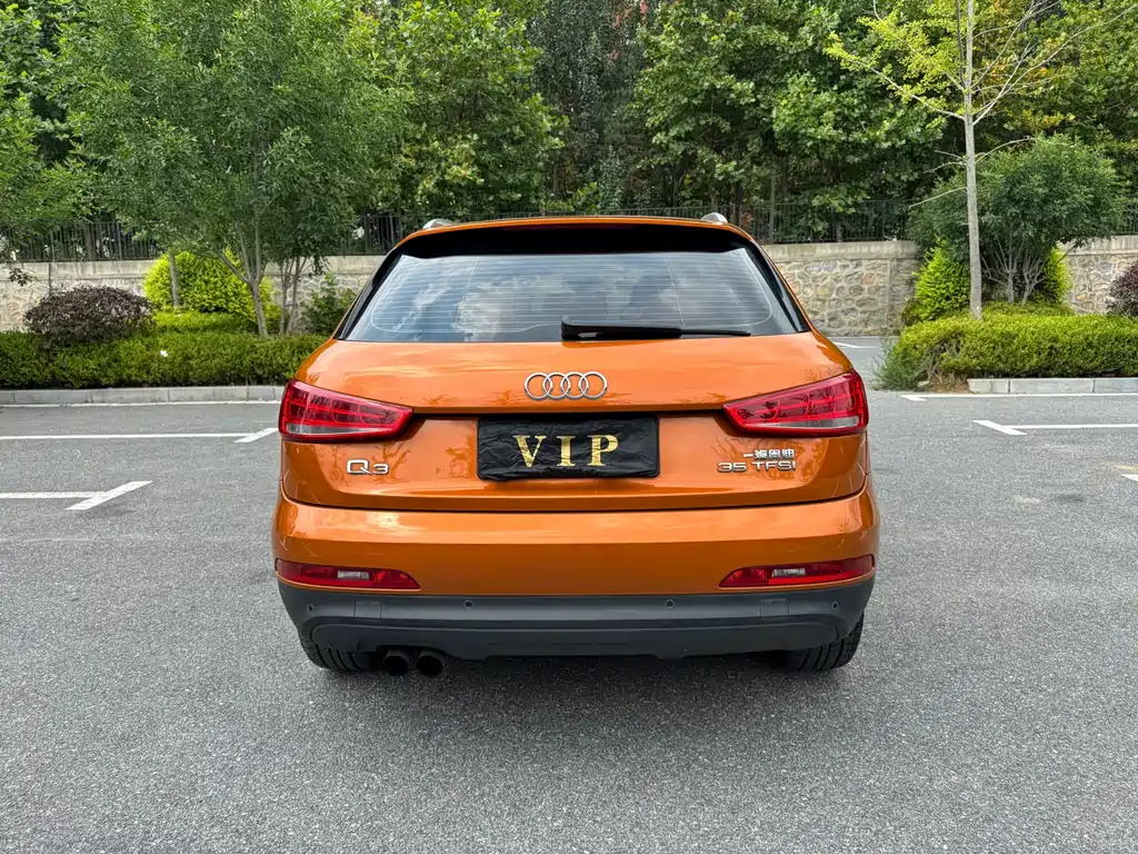 Audi Q3 2015 — фото 20