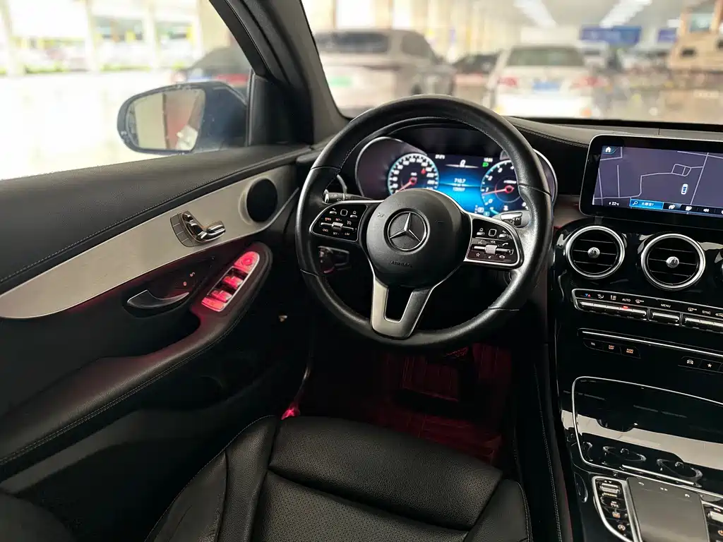 Mercedes-Benz GLC Coupe 2020 — фото 13