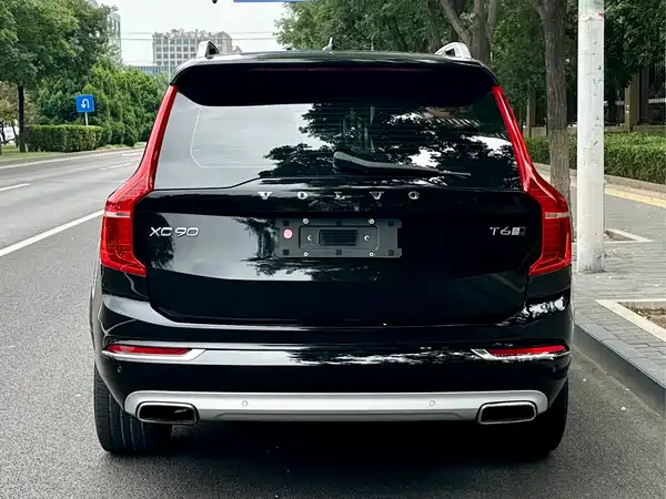 Volvo XC90 2017