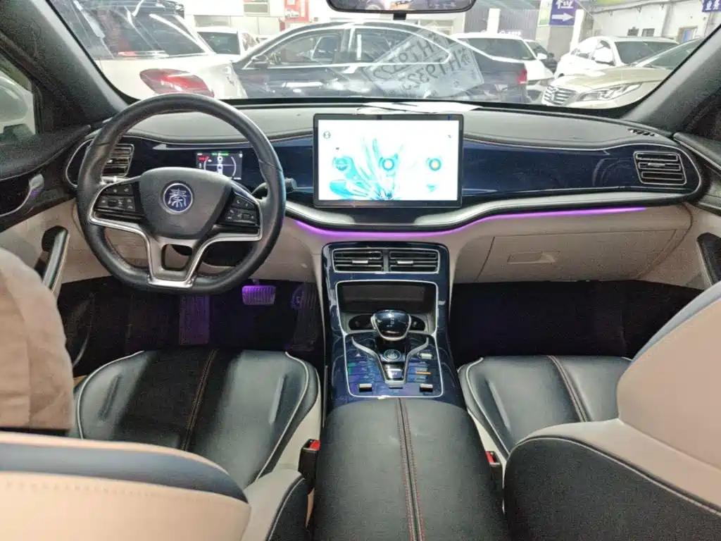 BYD Qin PLUS 2021 — фото 10