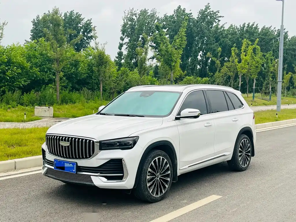 Geely Xingyue L 2025 — фото 1