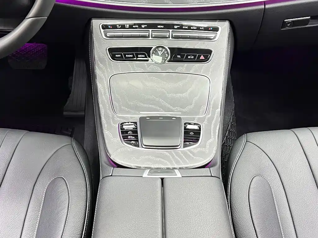 Mercedes-Benz CLS 2019 — фото 24