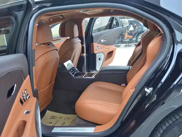 Bentley Flying Spur Plug-In Hybrid 2022