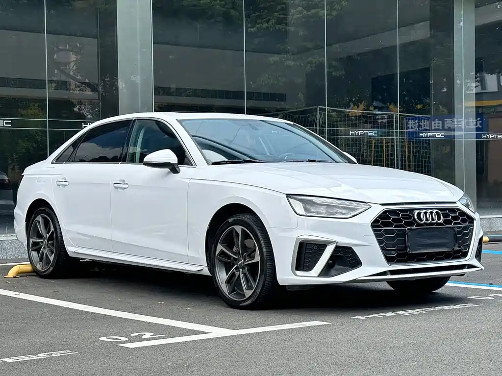 Audi A4L 2021 — фото 5