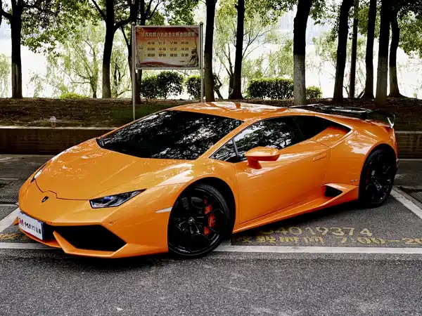 Lamborghini Huracan 2014