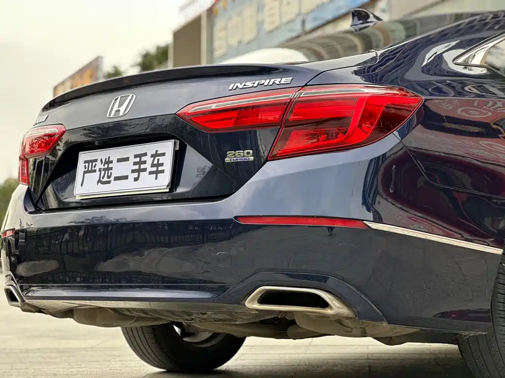 Honda Inspire 2019 — фото 16