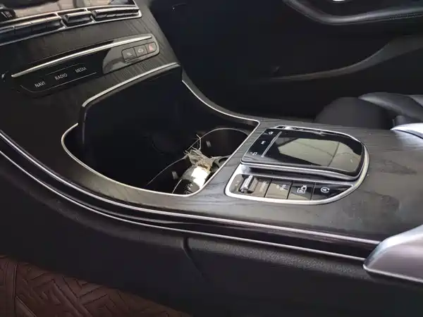 Mercedes-Benz C-Class 2021