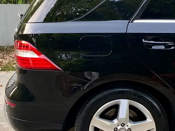 Mercedes-Benz M-Class 2012