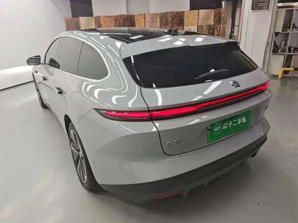 NIO ET5T 2024