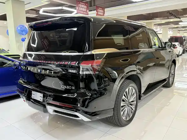 Infiniti QX80 2025