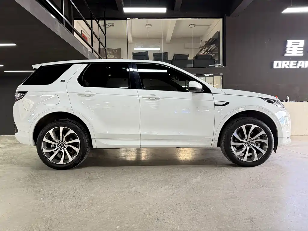 Land Rover Discovery Sport 2020 — фото 10