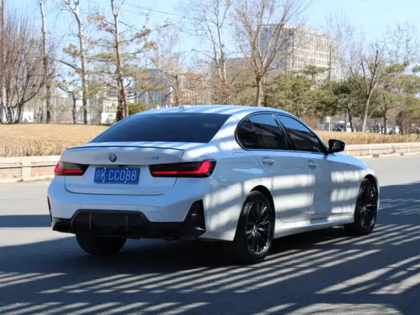 BMW 3 Series 2024