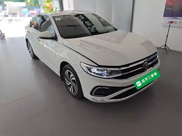 Volkswagen Bora 2024