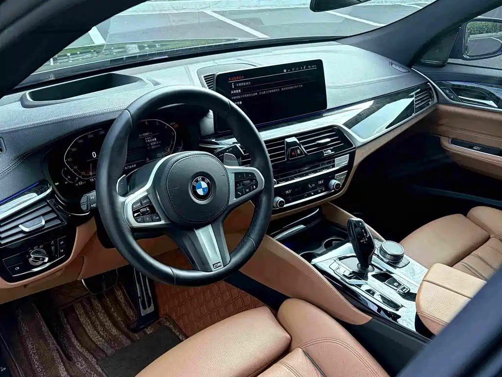 BMW 6 Series GT 2020 — фото 15